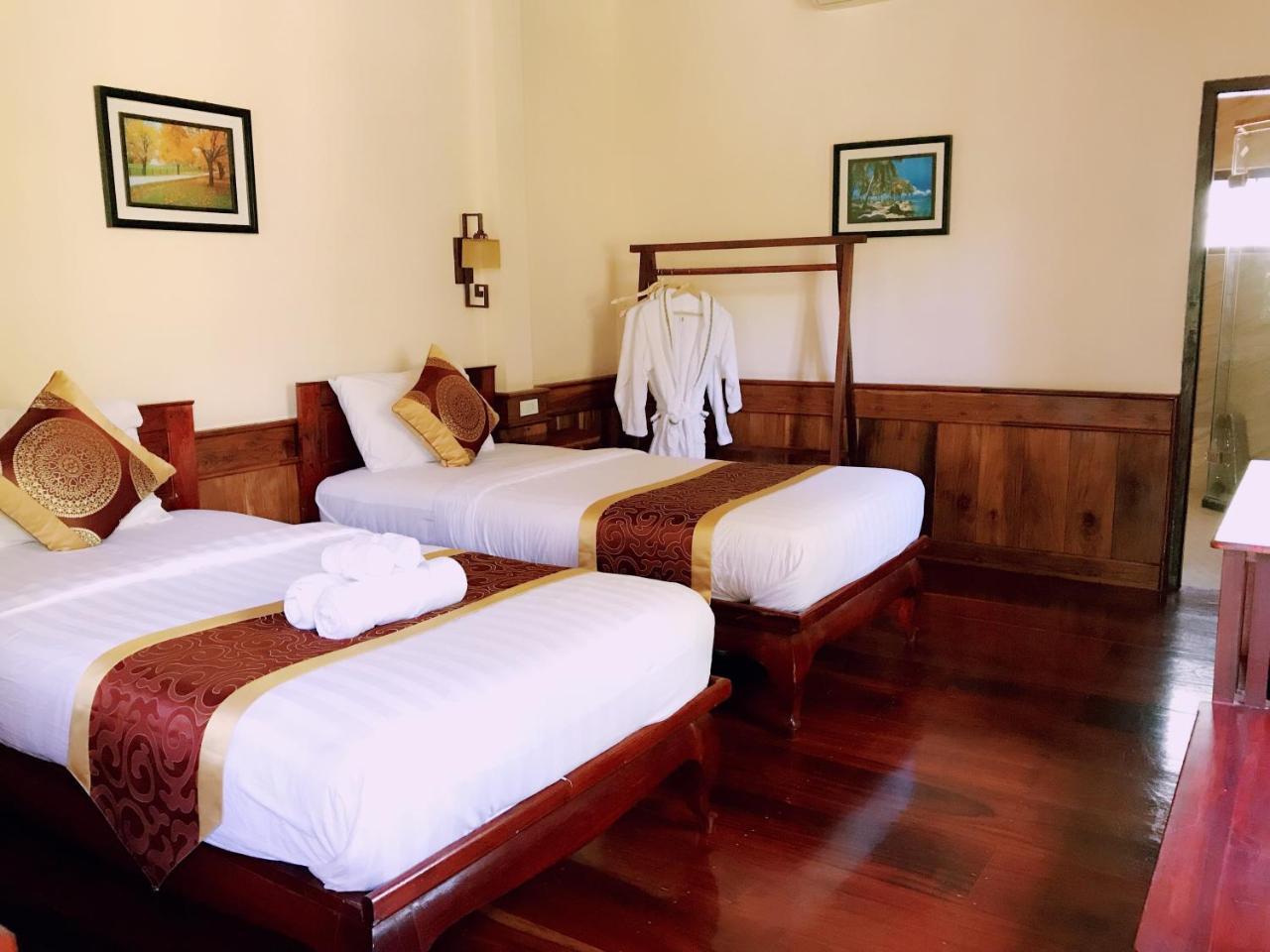 Wisdom Laos Hotel Луанг Прабанг Екстериор снимка