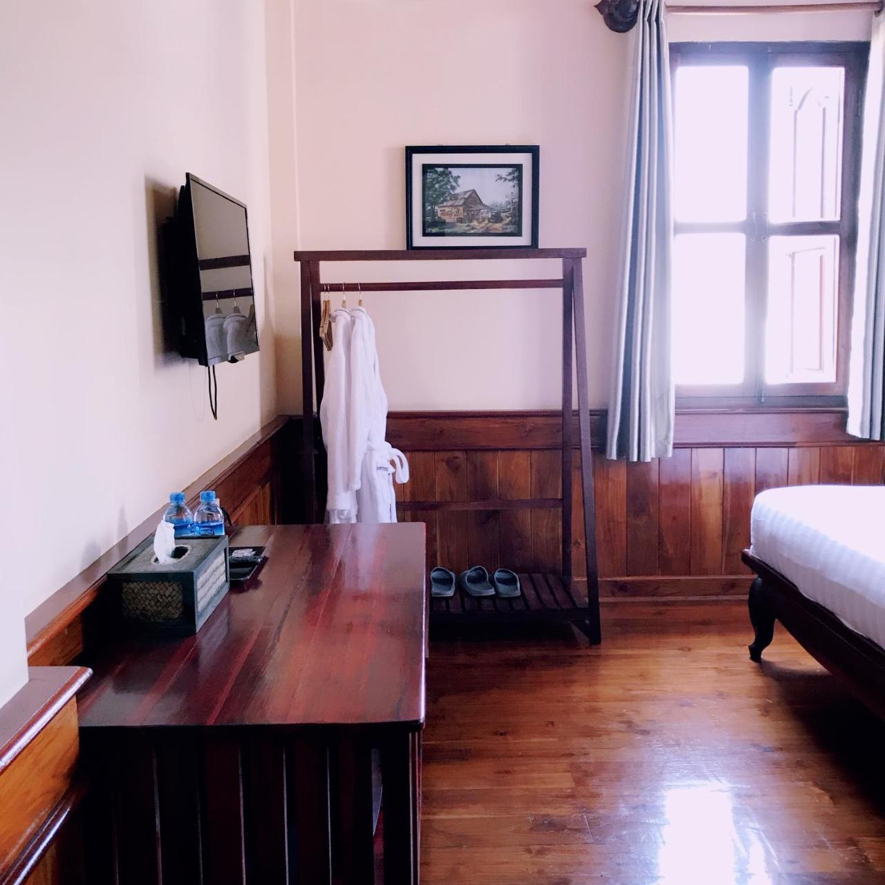 Wisdom Laos Hotel Луанг Прабанг Екстериор снимка